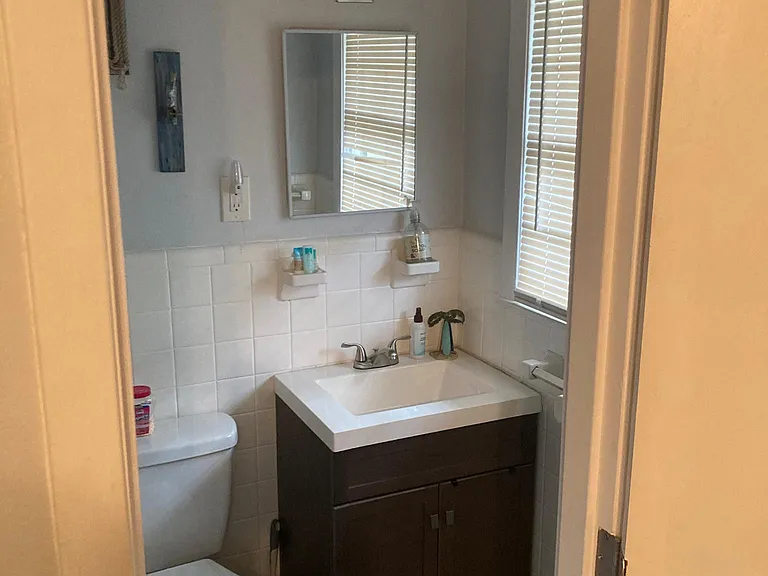 721 Gentian Dr — Photo 4