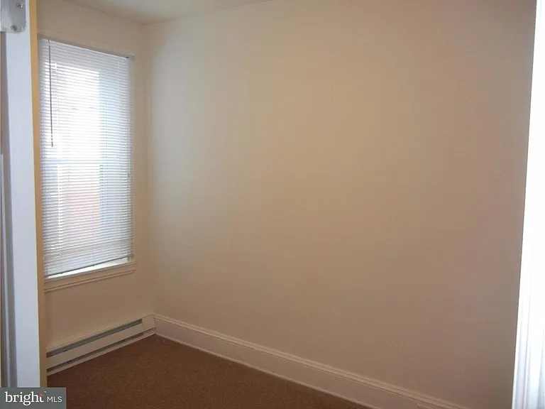 2522 W Montgomery Ave — Photo 9