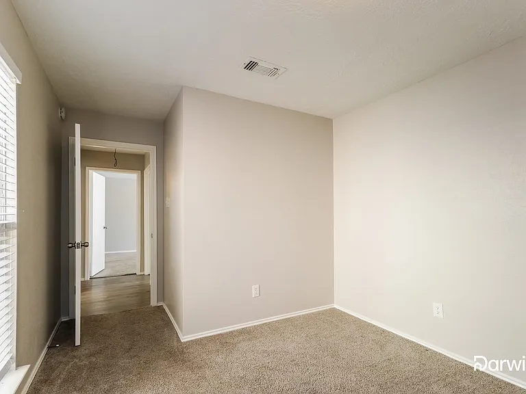 11727 Yearling Dr — Photo 12