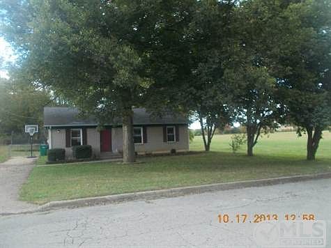 4th image of 207 Bo Peep Ln