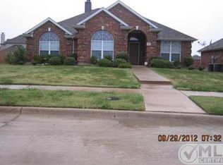 9825 Chamber Hall Dr, Frisco, TX 75033
