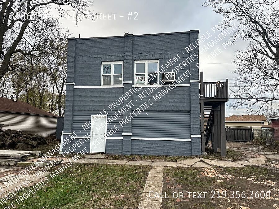 1st image of 3906 Evergreen St #2