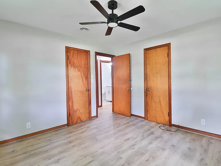 1930 Sara Lee Ave — Photo 7