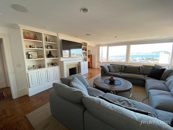 3rd image of 2238 Vallejo St #2238