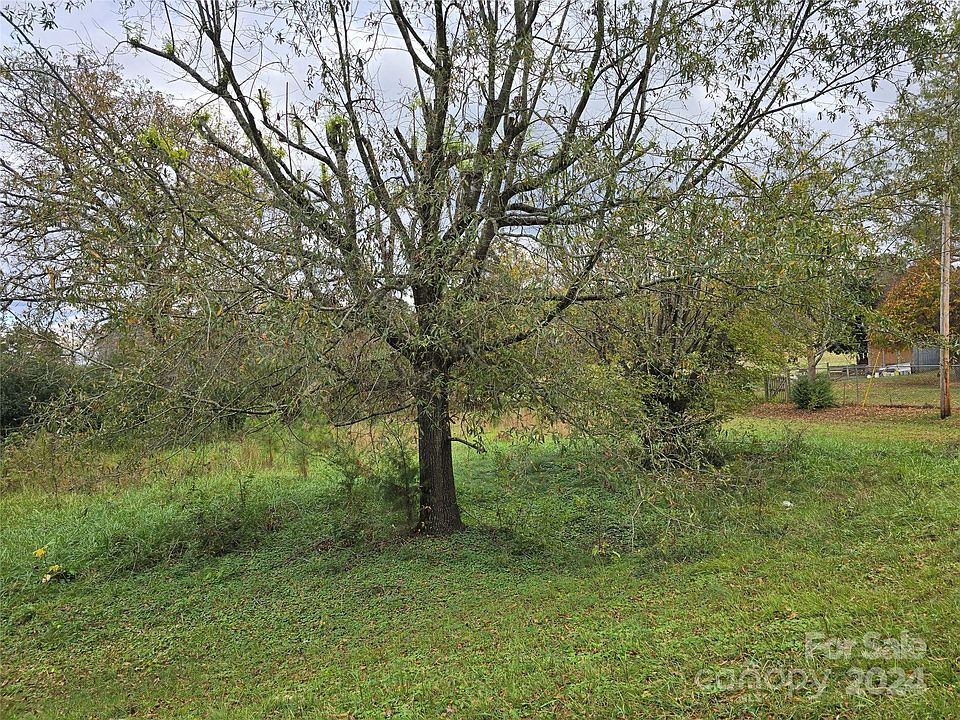 2nd image of 4460 State Highway 109 N