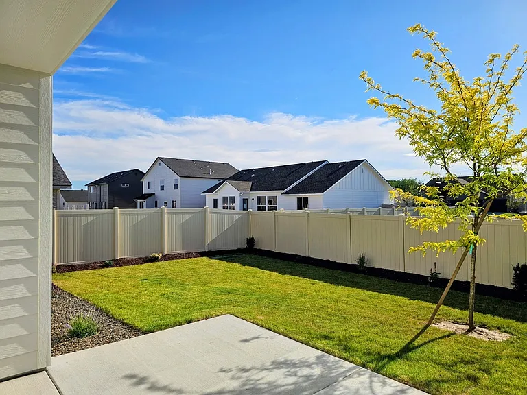 515 Hamlow Ave — Photo 14