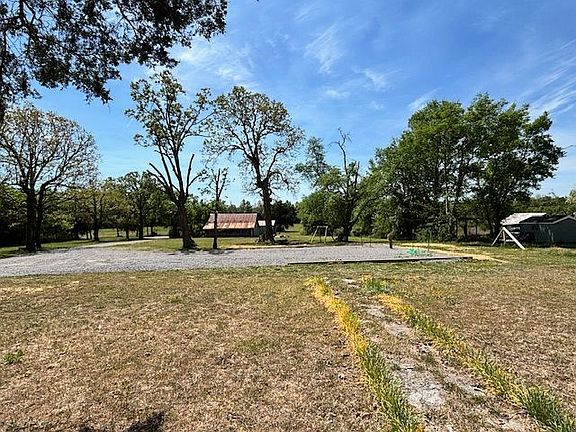 2nd image of 6506 Woodbury Pike