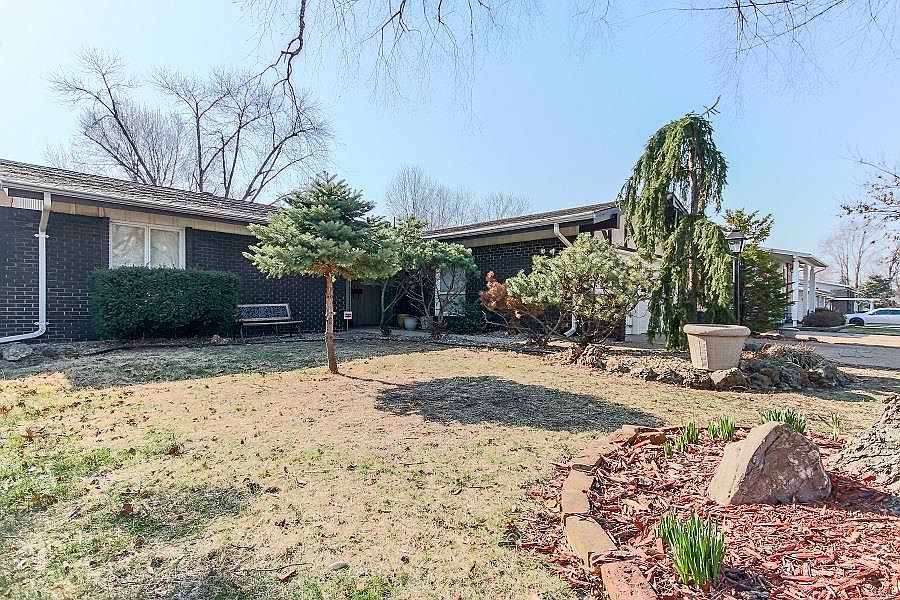 1st image of 7384 Cartwheel Ln