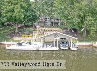 753 Valleywood Heights Dr, Howard, OH 43028