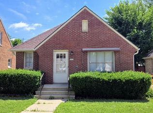 3050 N 76th St, Milwaukee, WI 53222