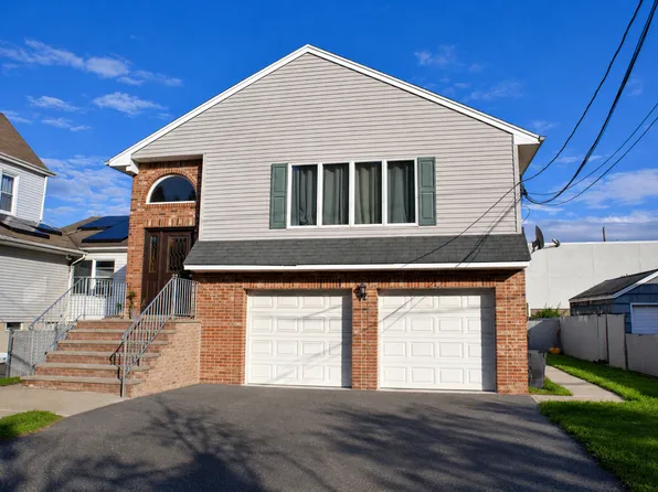 333 10th St Floor 1, Carlstadt, NJ 07072