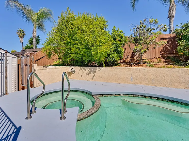 719 Mahogany Dr #ID1307533P — Photo 29