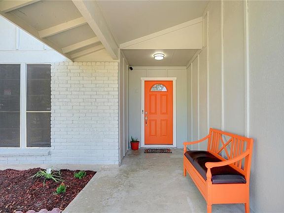 3rd image of 1408 Brighton Ln