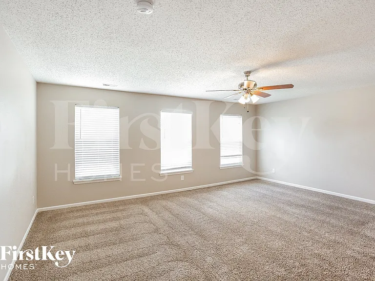 448 Bridgestone Dr — Photo 7