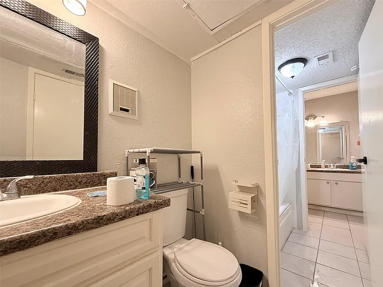 10110 Forum West Dr #333 — Photo 11