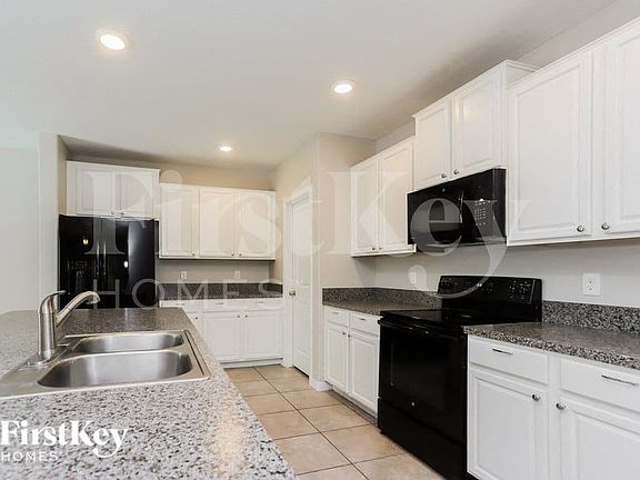 4th image of 17322 White Mangrove Dr