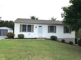 865 High St, Chambersburg, PA 17202