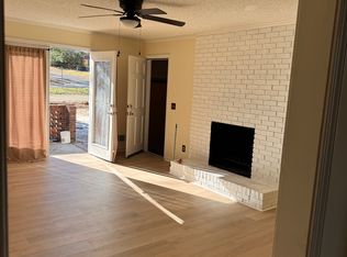 906 Lockner Rd, Columbia, SC 29212