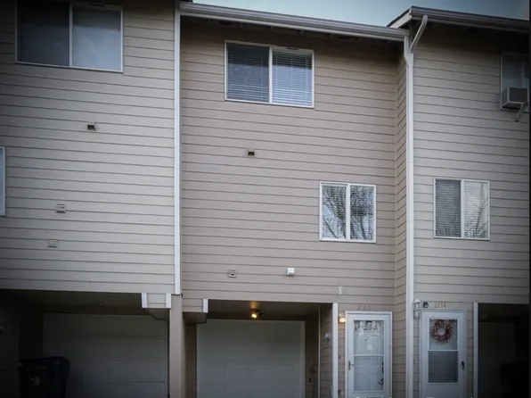 2180 Maplewood Dr S, Salem, OR 97306
