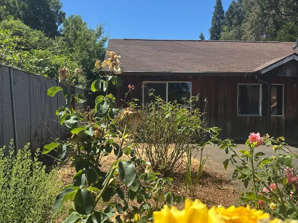 1535 Mount Baldy Rd #7, Grants Pass, OR 97527