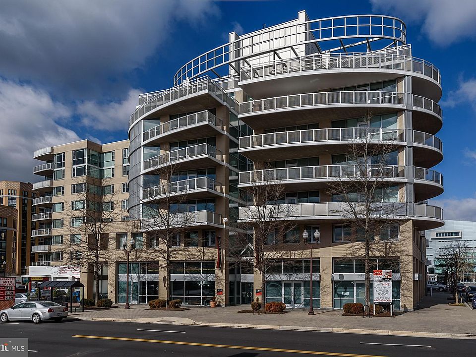 1st image of 3409 Wilson Blvd Unit 205