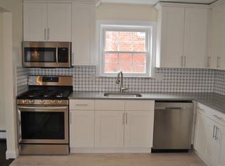 1613 Valley St FLOOR 1, Fort Lee, NJ 07024