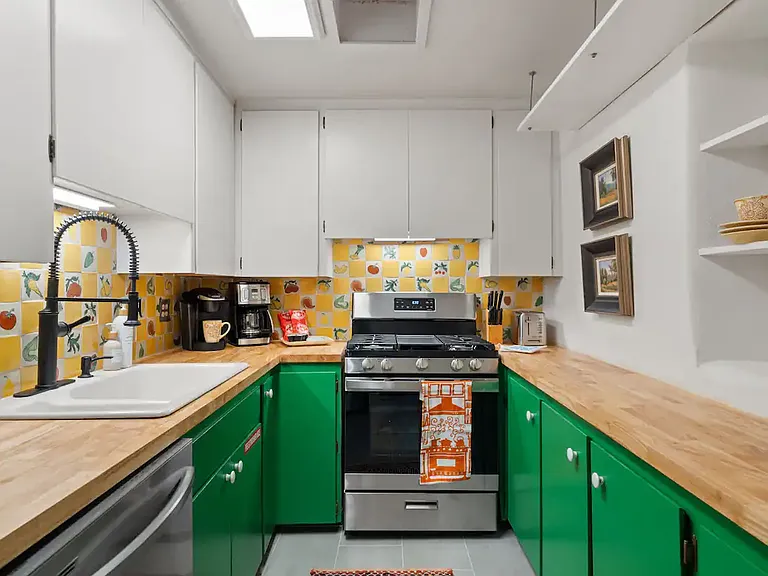 327 E De Vargas St — Photo 37