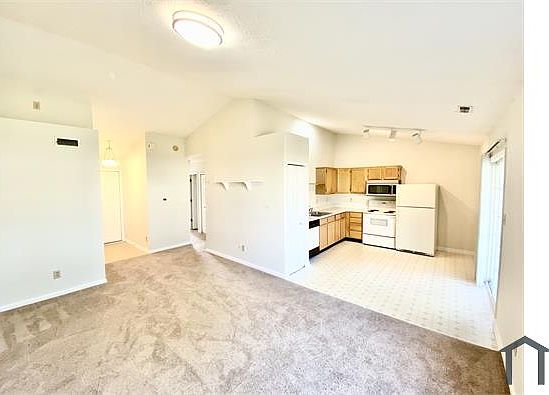 4th image of 5325 Rocky Mountain Dr