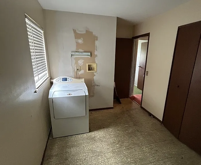 303 Wilson Park Ln — Photo 14