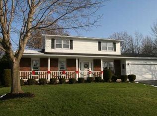 56 Red Rock Cir, Rochester, NY 14626