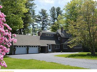 60 Henry Ln, Winthrop, ME 04364