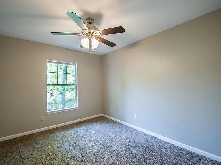 506 McKeithen St #1 — Photo 26