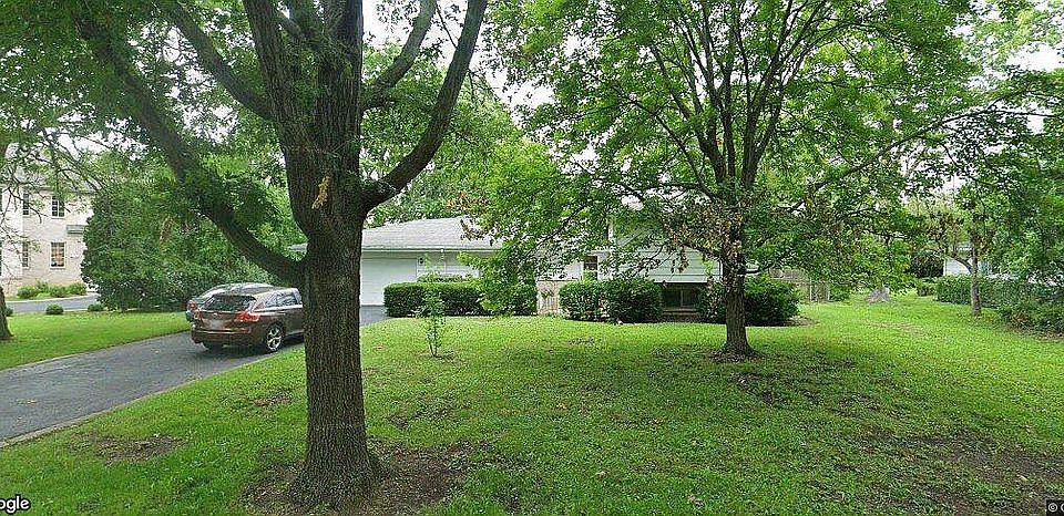 1st image of 3026 Glenway Dr
