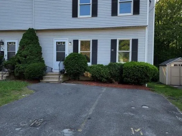 151 Pembroke Avenue #151, Waterbury, CT 06704