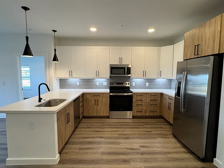 1500 Old Decatur Rd #7201 — Photo 3