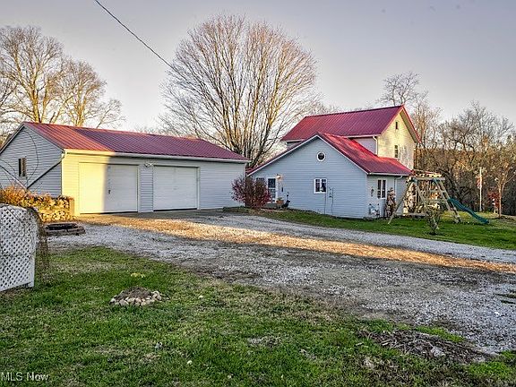 4th image of 33346 Township Road 518