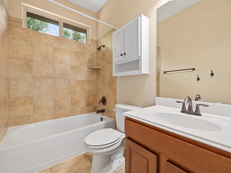 4917 Pyrenees Pass — Photo 24