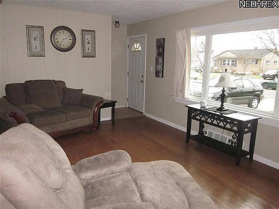 4th image of 6077 Hardin Dr