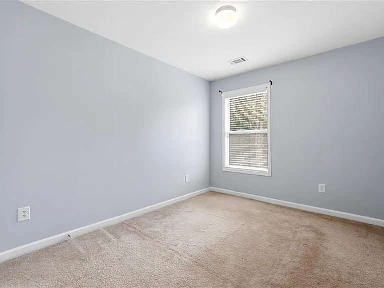 2059 Lakeshore Overlook Dr NW — Photo 14