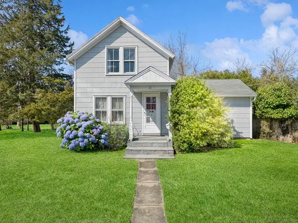 29 Accabonac Rd, East Hampton, NY 11937