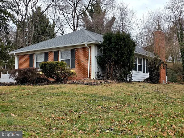 12902 Brunswick Ln, Bowie, MD 20715