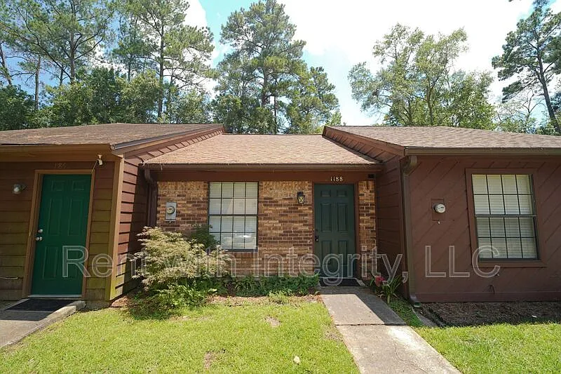 1188 High Rd