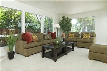 2nd image of 24 La Salle Dr