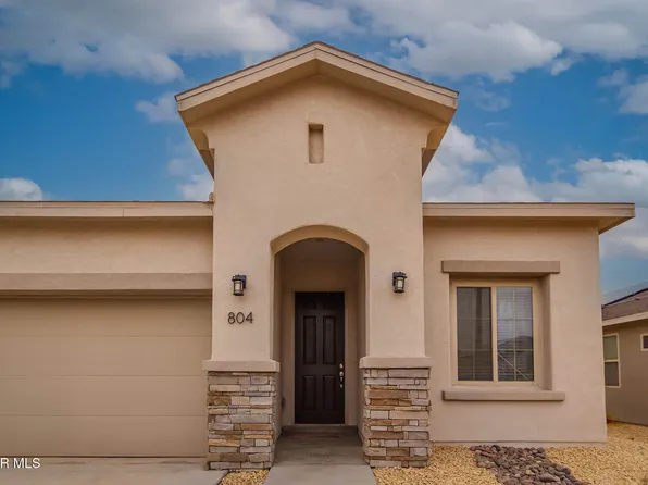 804 Via Glorieta St, Sunland Park, NM 88063
