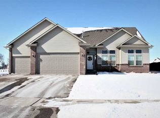 5608 Karakul Ter, Roscoe, IL 61073