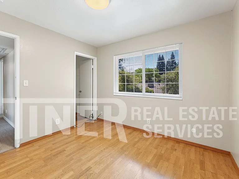 6167 Oakgreen Cir — Photo 19