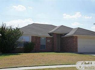 501 Bretts Way, Burleson, TX 76028