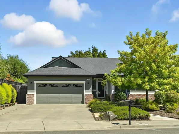 462 Riesling Street, Cloverdale, CA 95425