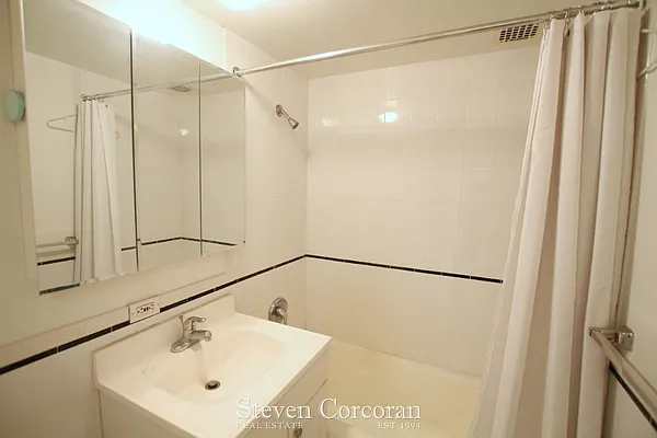 Sold by Steven Corcoran Real Estate | media 13