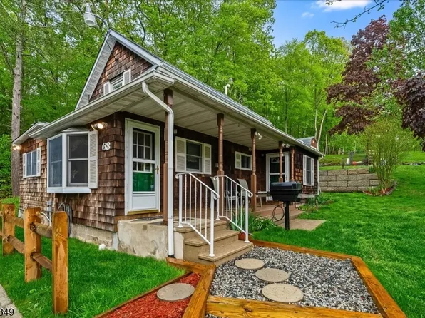 68 Union Valley Rd, West Milford Twp., NJ 07435